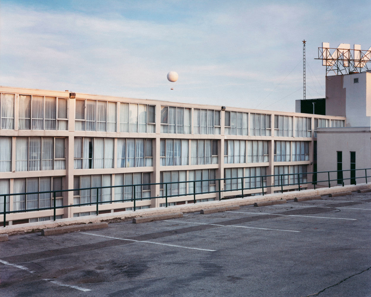 Alec Soth — Niagara