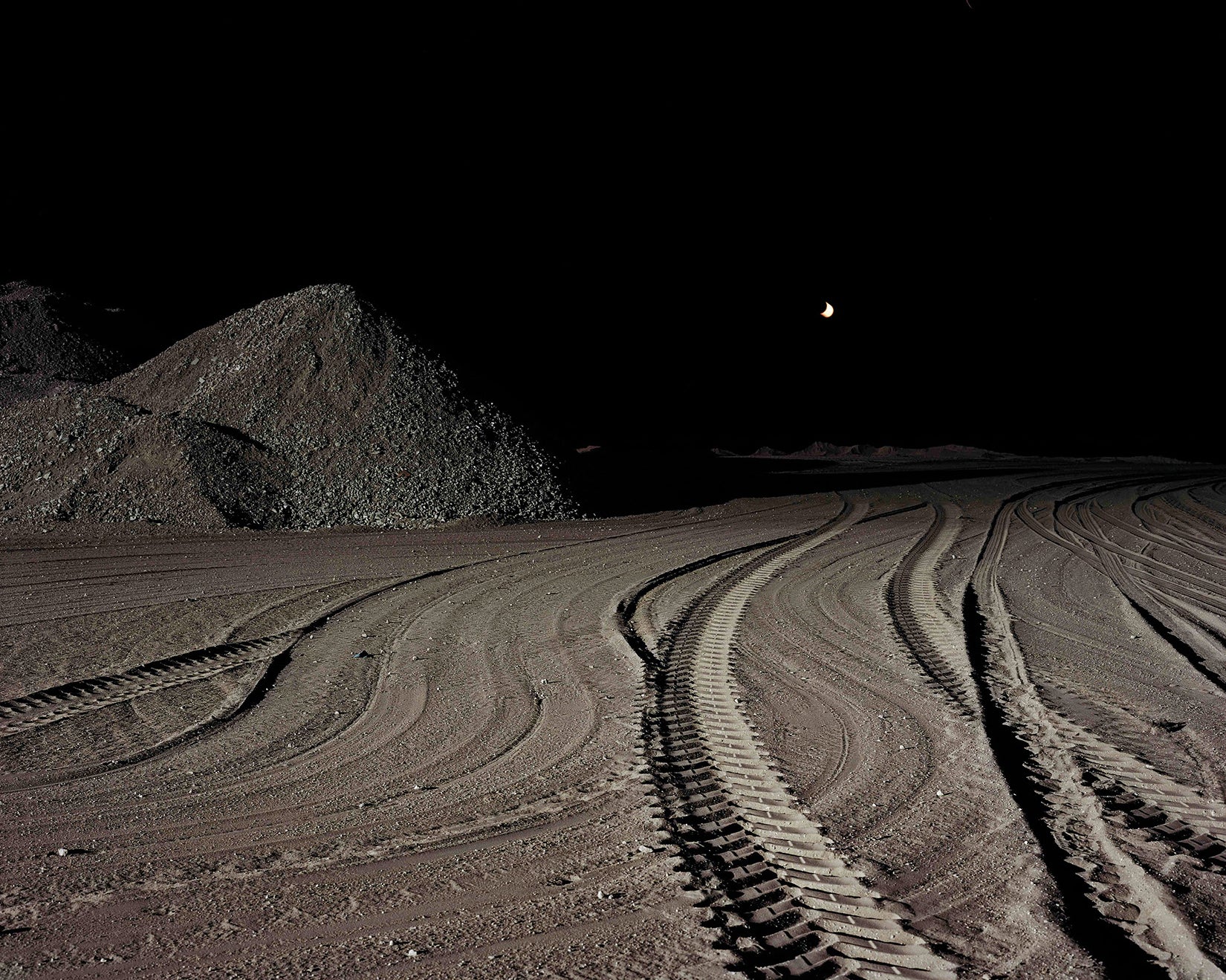 Marie-José Jongerius — Lunar Landscapes: Maasvlakte 2